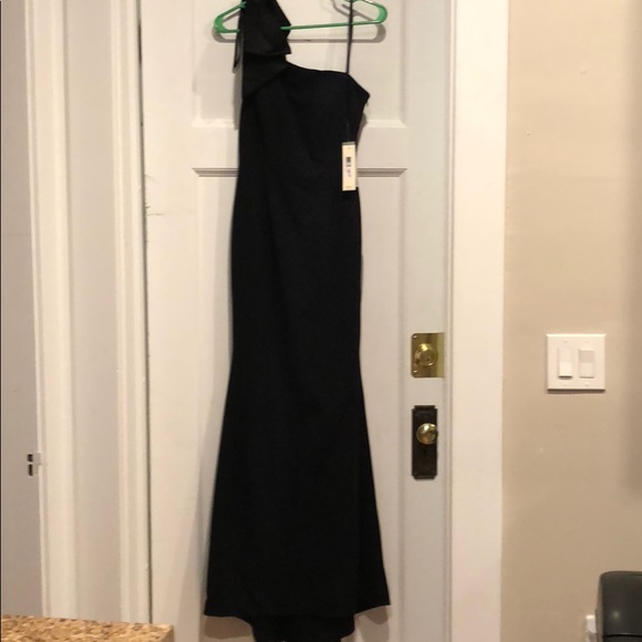 Eliza J Dresses & Skirts - Off the shoulder Maxi Black Dress Size 6
